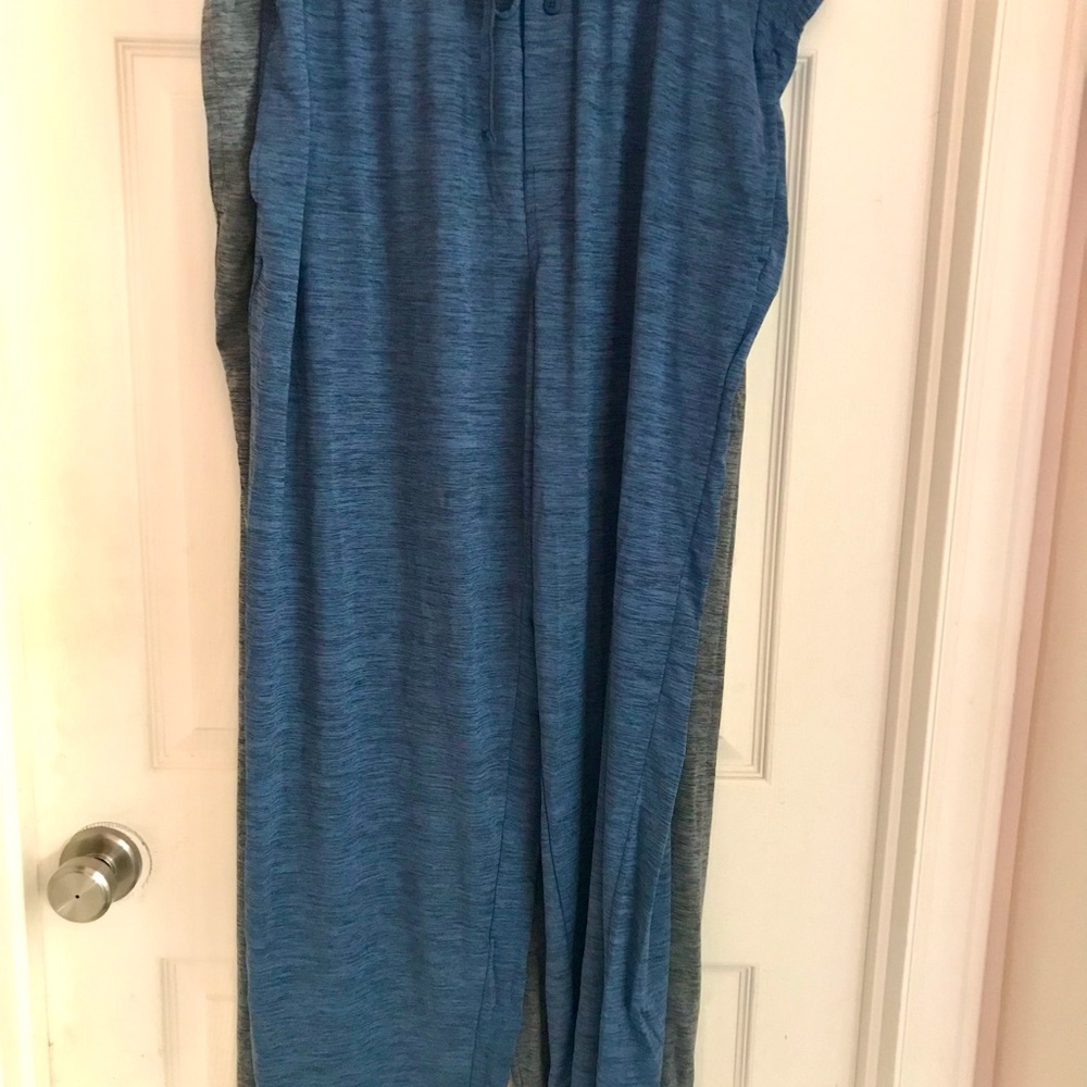2pair Men’s Fruit of the Loom lounge pants/pajama bottoms. XL